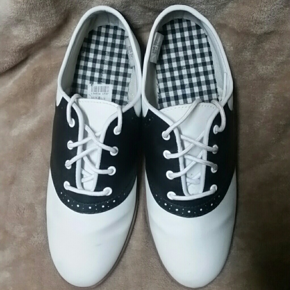 Women's Saddle shoe